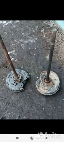 Продам полуоси на тлк 200