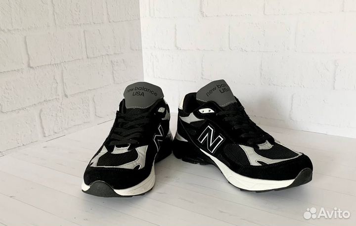 Кроссовки New Balance 990v3