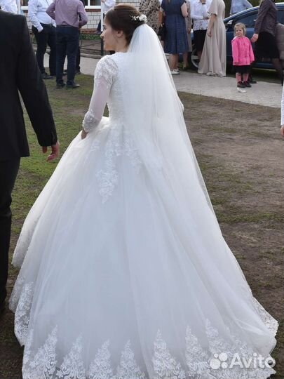 Свадебное платье