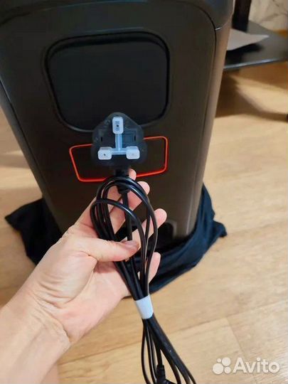 Jbl partybox club 120