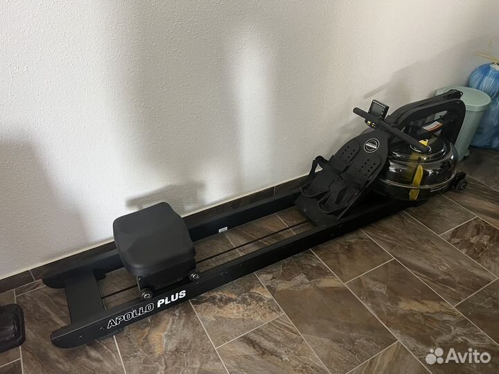 Гребной тренажер