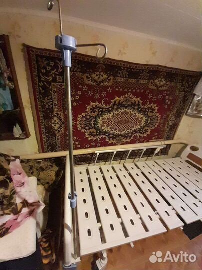 Кровать для лежачих больных бу