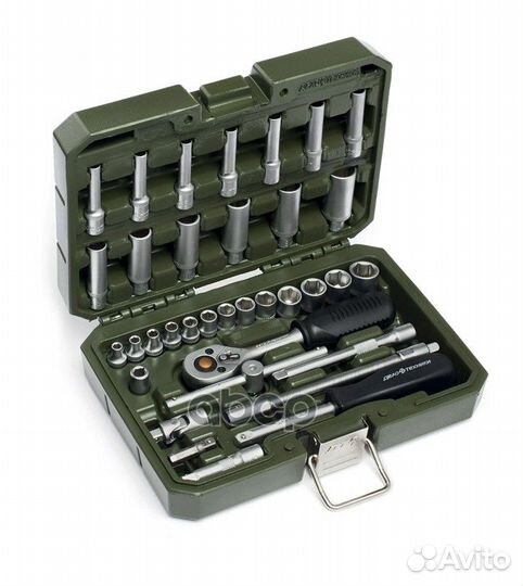 600735 Набор головок и принадлежностей 1/4