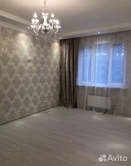 Ремонт квартир, поклейка обоев