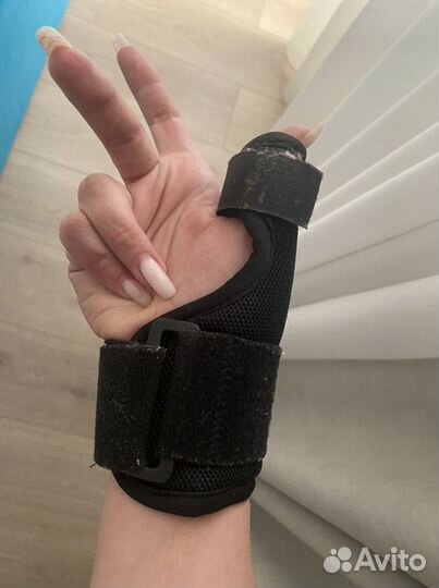Бандаж фиксатор большого пальца