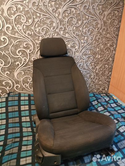Передние сиденья bmw e60/e61