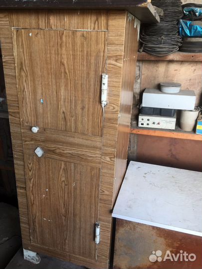 Шкаф металлический