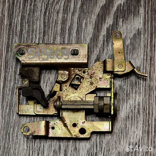 Замок двери сдвижной передней правой VW T4