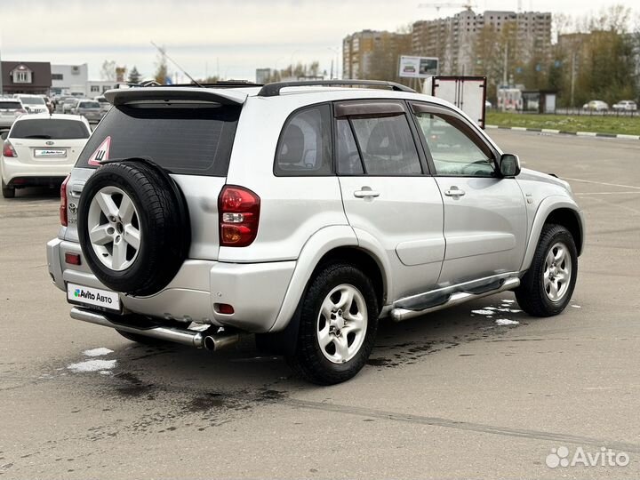 Toyota RAV4 2.0 AT, 2004, 257 123 км