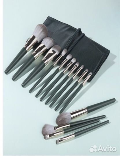 Набор кистей для макияжа