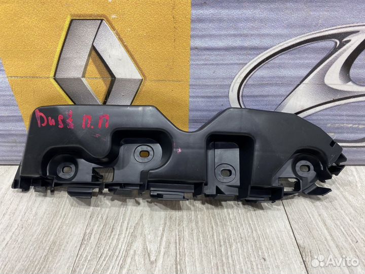 Кронштейн крепление бампера Renault duster Прав