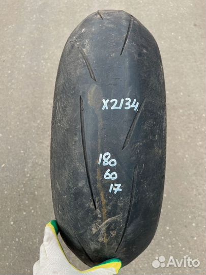 180/60 R17 metzeler racetec rr k1 2134x