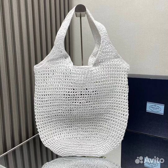 Сумка Prada Raffia