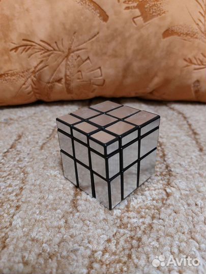 Зеркальный кубик Рубика