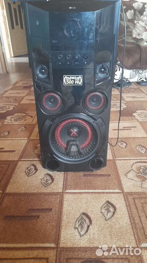 Музыкальный центр LG xboom