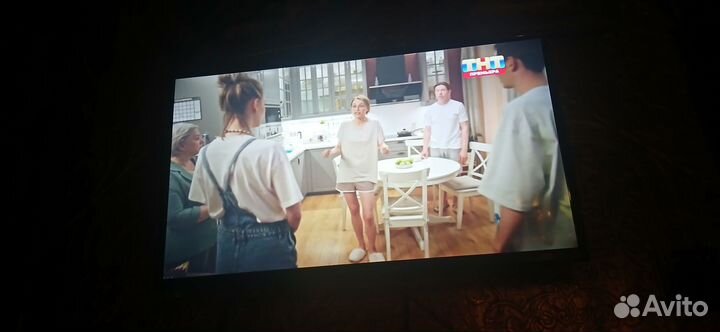 Телевизор BQ-32S05B SMART TV