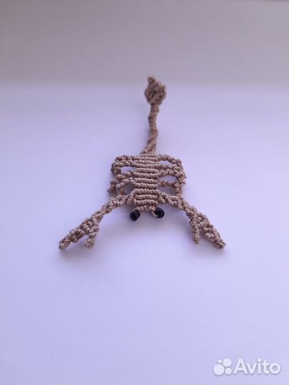 Скорпион макраме брелок, брошь, подвеска