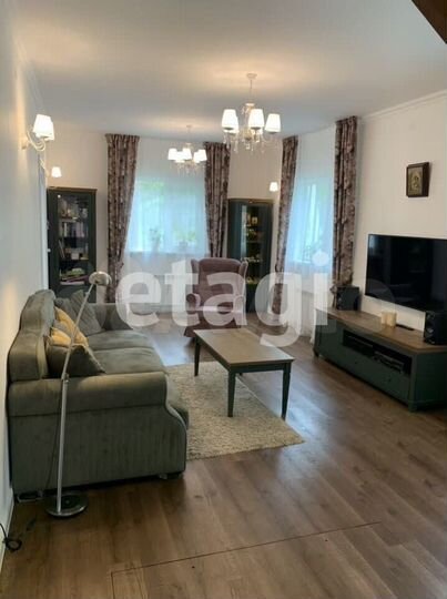 Дом 121,7 м² на участке 16 сот.