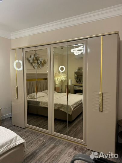 Спальный гарнитур Доставка