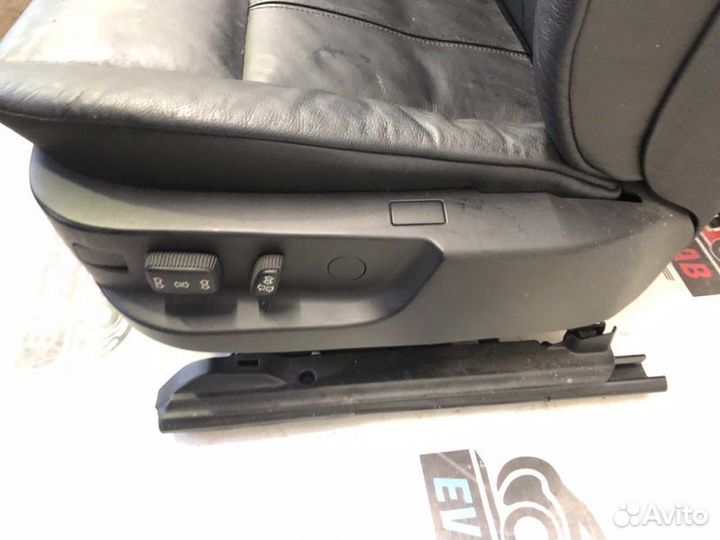 Комплект сидений Bmw 525I E39 256S5 09.2001