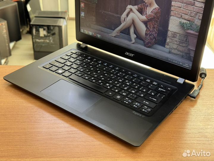 Ультрабук Acer 13.3