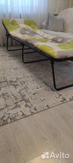 Раскладушка с матрасом