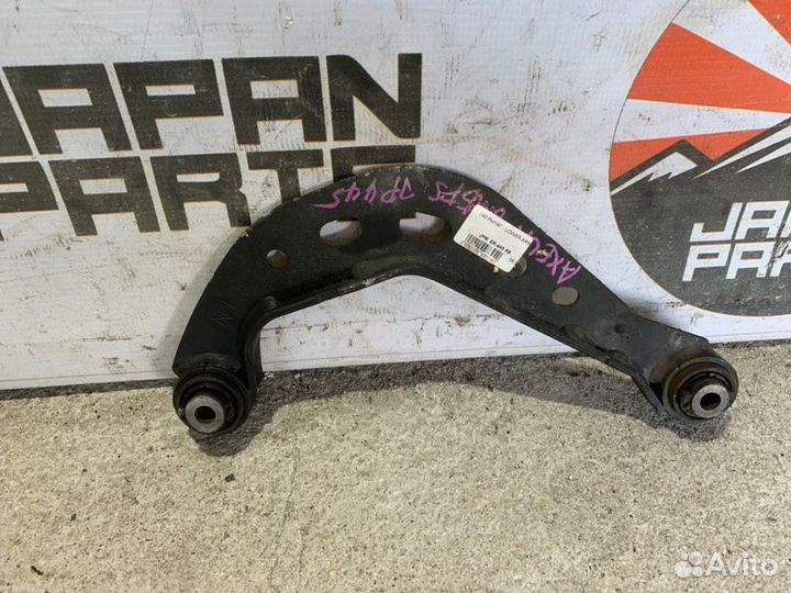 Рычаг серповидный задний Mazda 3 BM