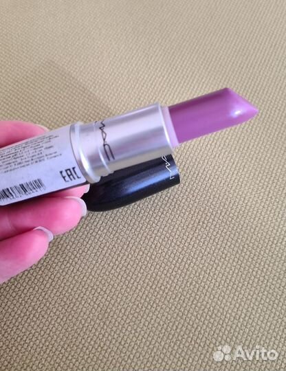 Губная помада Mac