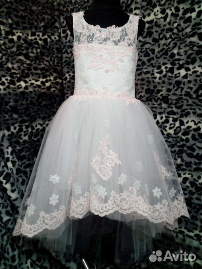 Праздничное платье для девочки