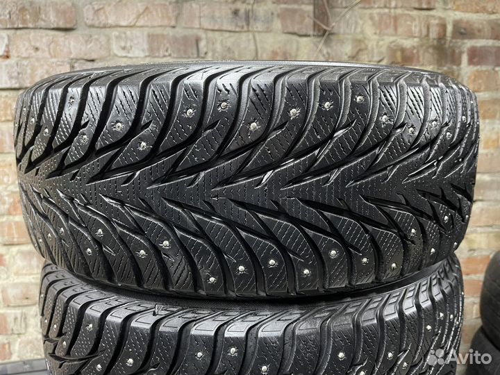 Yokohama IceGuard Stud IG65 205/55 R16