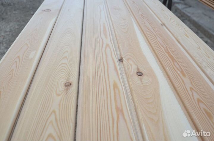 Вагонка штиль из лиственницы стены/потолок