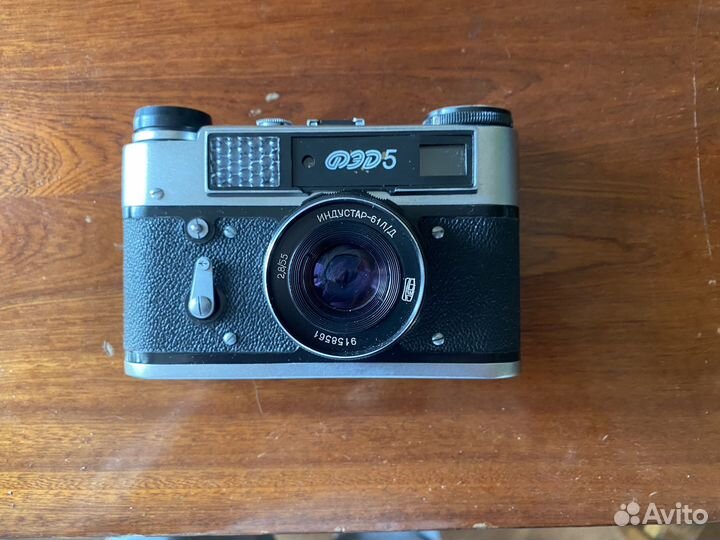 Плёночный фотоаппарат фэд-5