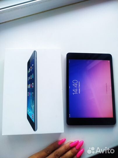 Планшет Apple iPad mini 16Gb MF432RS