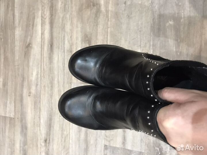 Кожаные ботинки для девочки Zara