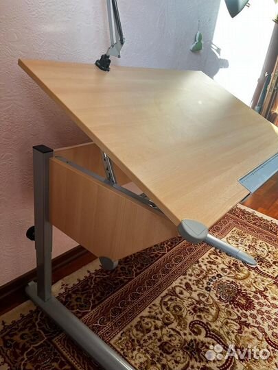 Растущая парта kettler