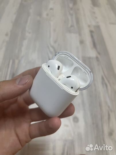 Airpods 2 поколения (оригинал)