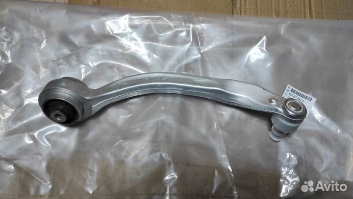 Рычаг передней подвески нижний левый Audi A4 A6 A8