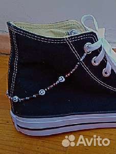 Подвеска на кеды