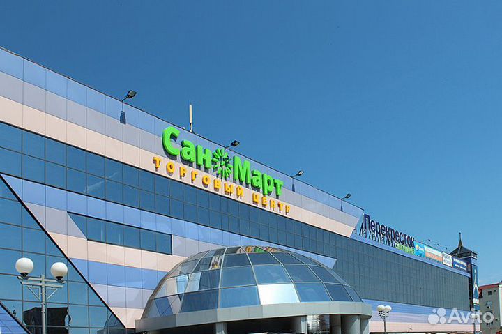 Требуется продавец-консультант