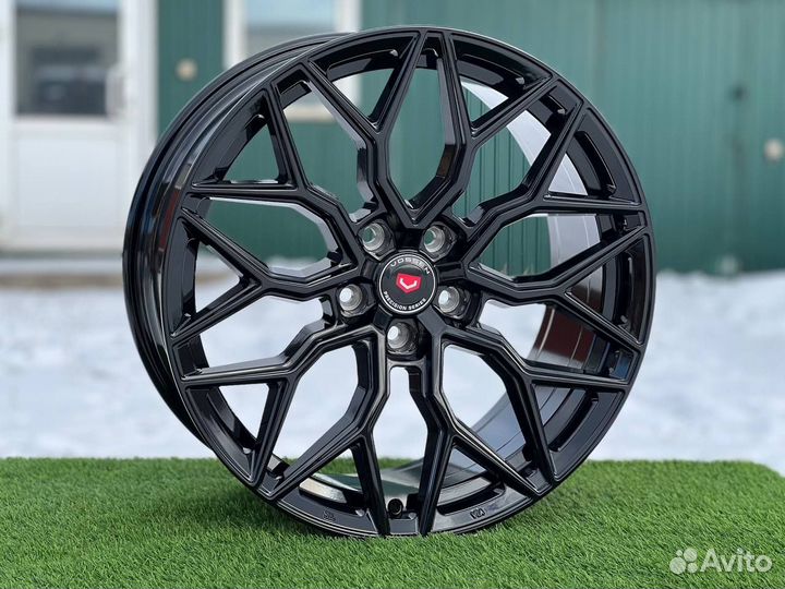 Диски Vossen HF-2 r18 5x105