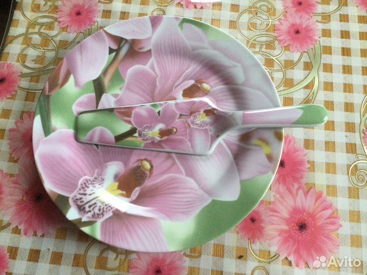 Блюдо +лопатка для подачи Фарфор