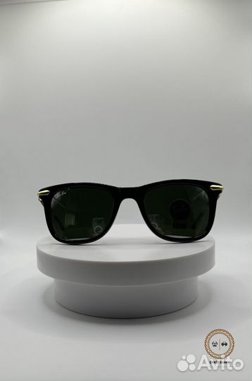 Солнцезащитные очки Ray Ban Chris