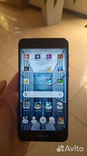 Телефон Huawei