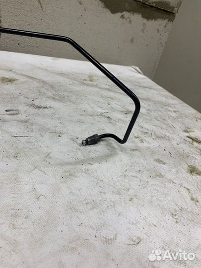 Трубка тормозная передняя правая Volkswagen Polo