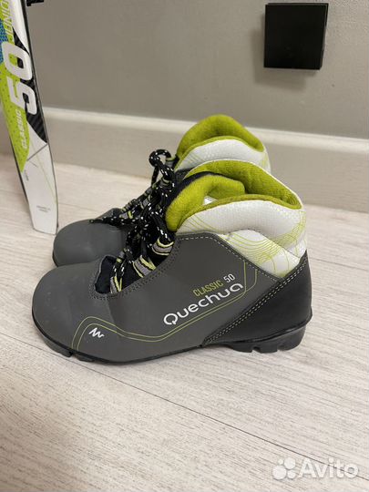 Беговые лыжи и ботинки 32 р-р