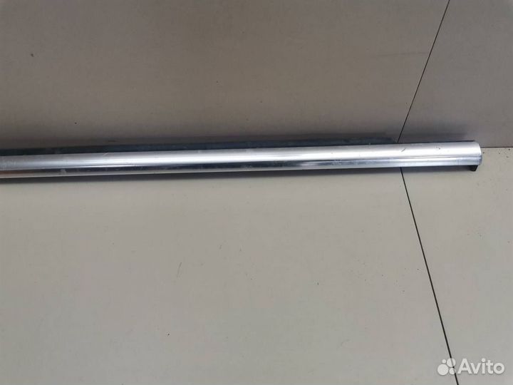 Накладка стекла заднего правого Mercedes-Benz S-Cl