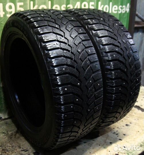 Bridgestone Blizzak Spike-01 235/55 R17 103T