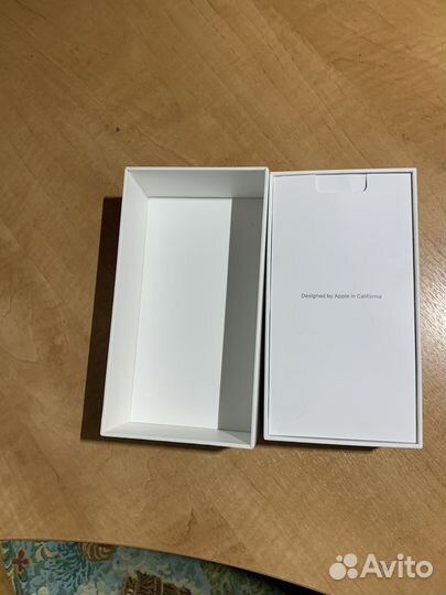 Коробка от айфона Xr