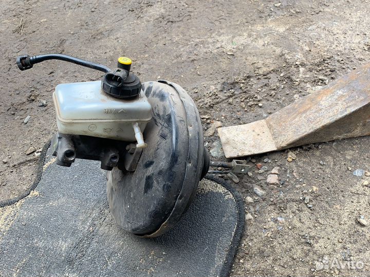 Renault logan 1 вакуумный усилитель тормозов