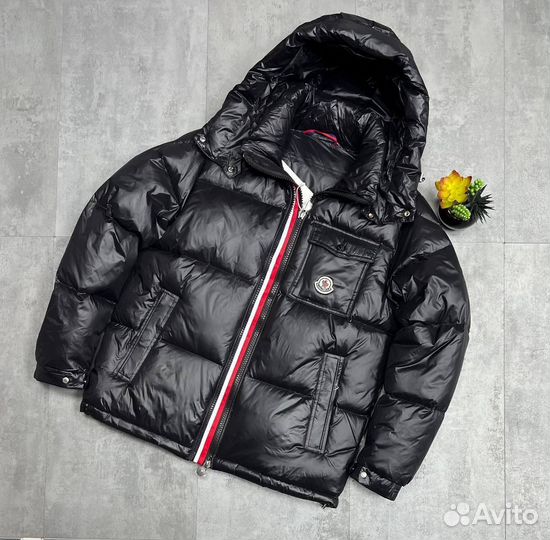 Пуховик moncler